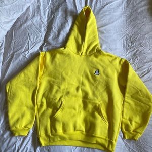 Madhappy X Snapchat Men's Small  Yellow Hoodie Sweatshirt Snap Chat Mad Happy